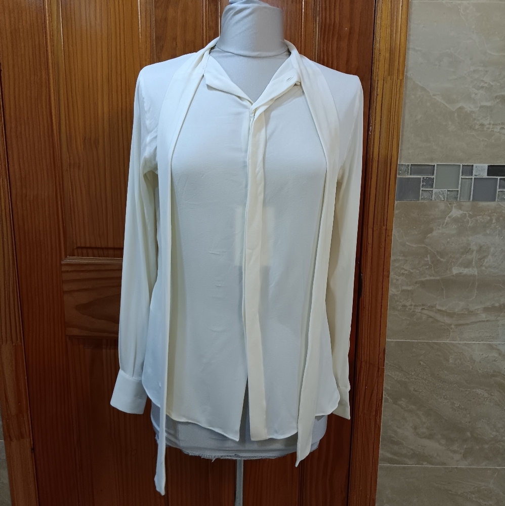 NWT Valentino Spa Off-White Blouse Size 42